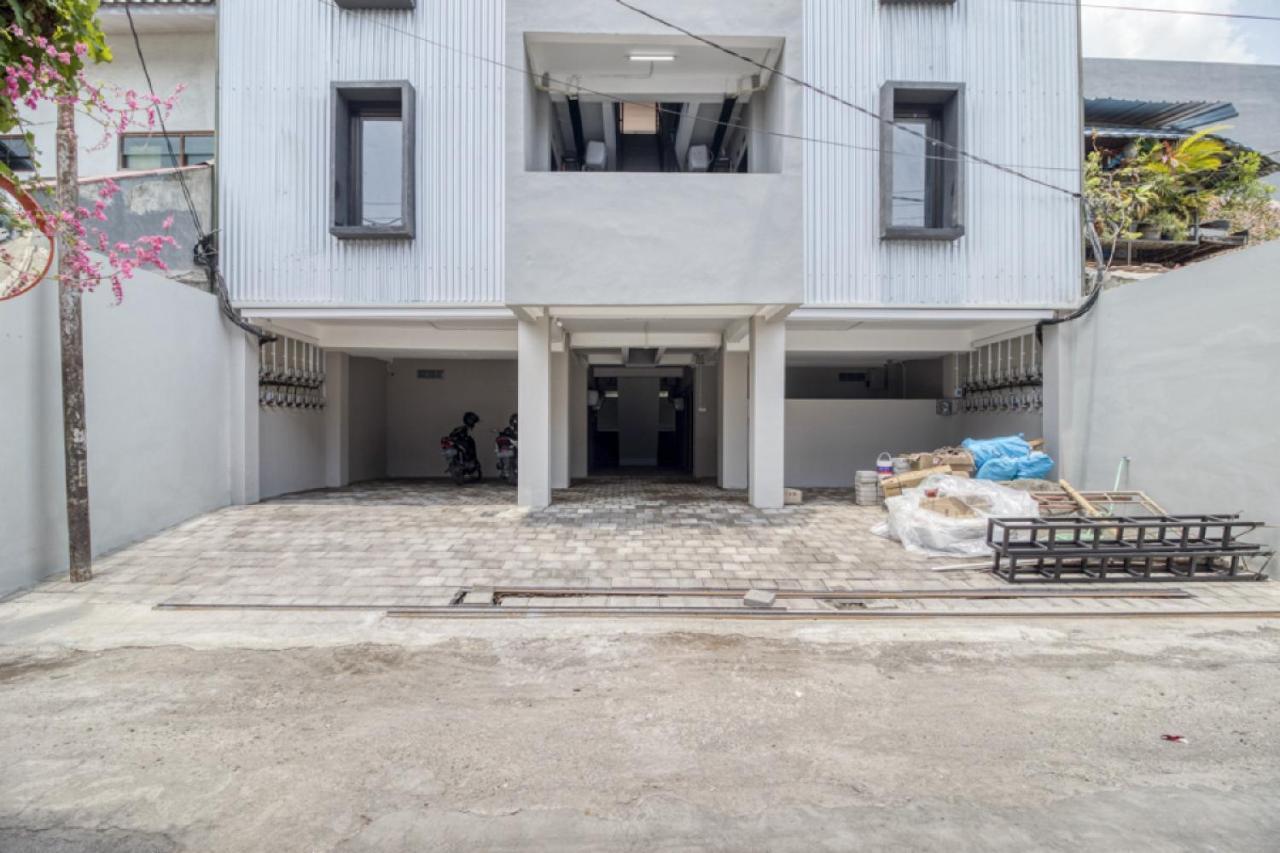 Reddoorz Syariah Near Galeria Mall Yogyakarta Esterno foto